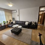 Alquiler de un apartamento de dos habitaciones cerca del mar, Burgas, Sarafovo, Bulgaria