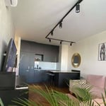 Miete einer stilvollen Zweizimmerwohnung in der Nähe der Universität, 38 m², Warschau, Praga-Południe, Polen