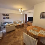 Аренда двухкомнатной квартиры с балконом без мебели, Буэнос-Айрес, Аргентина