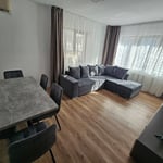 Miete einer komfortablen Dreizimmerwohnung mit 75 m² in Faleza Nord, Constanța, Rumänien