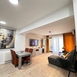 Miete einer komfortablen 2-Zimmer-Wohnung mit 70 m² in Meeresnähe in Mamaia, Constanța, Rumänien