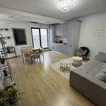 Miete einer komfortablen, möblierten 2-Zimmer-Wohnung, 80 m², Mamaia Nord, Rumänien