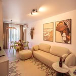 Apartamento confortable de 50 m² con terraza en alquiler en Mamaia-Sat, Rumanía