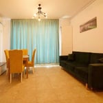 Аренда светлой квартиры с балконом и красивым видом, 60 м², Мамая, Констанца, Румыния