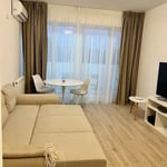 Аренда светлой, комфортной квартиры с балконом, Мамая Сат, Румыния