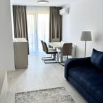 Alquiler de apartamento moderno, amueblado, con balcón, 52 m², Bucarest, Rumanía