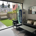 Location appartement moderne, cosy, avec terrasse, Mamaia Sat, Roumanie