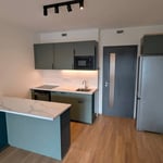 Аренда современной и просторной студии с лоджией, 47 м², Глоубетин, Прага 9, Чехия