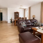 Alquiler de amplio y moderno apartamento, 83 m², Wawer, Varsovia, Polonia