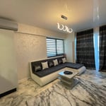 Location d'un appartement moderne et confortable près de la plage, 50 m², Mamaia, Constanța, Roumanie