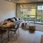 Langzeitmiete – 3-Zimmer-Wohnung mit Balkon und Pool in Buenos Aires, Argentinien, Palermo