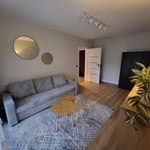 Moderno apartamento de 2 habitaciones de 49 m2 con terraza en Cracovia.