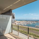 Spacious apartment 20 minutes from Barcelona