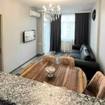 Alquiler a largo plazo: apartamento de un dormitorio, Batumi, Georgia
