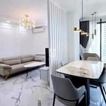 Alquiler a largo plazo apartamento de 2 dormitorios con balcón y vista al mar, Shartava 16, Batumi