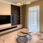 Long-term rental in Belgrade — stylish 3-room apartment 87m² in BW complex with balcony and parking