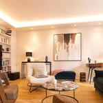 Alquiler a largo plazo en París — piso de 84 m², 3 habitaciones con terraza y ascensor en el distrito 16