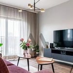 Langzeitmiete einer modernen Wohnung mit Parkplatz und Spa-Zugang, Angel City, Breslau, Polen