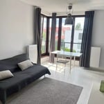 Location longue durée d’un appartement de 46 m², deux pièces avec balcon, dans le quartier Białołęka à Varsovie