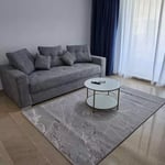 Alquiler a largo plazo de apartamento de 3 habitaciones 75 m² en Faleza Nord, Constanza, Rumanía