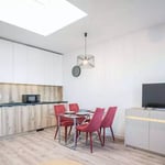 Location longue durée d’un appartement de 38 m² dans le quartier Krzyki, Wrocław, Pologne