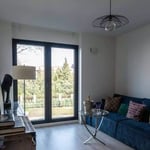 Alquiler a largo plazo de un piso de 2 habitaciones, 56 m², en Cracovia, Polonia