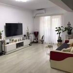 Location longue durée d’un appartement de 2 pièces, 60 m², Constanța, Roumanie