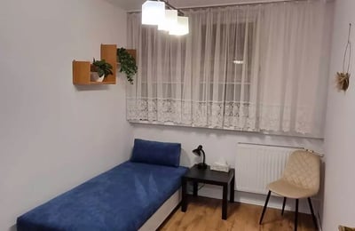 For Rent: 3-Bedroom Apartment 50 m² in Wrocław, Pet-Friendly 🐾