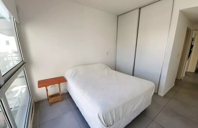 Long-Term 2-Room Apartment with Pool and Security in Buenos Aires, Argentina, Palermo