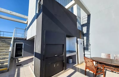 Long-Term 2-Room Apartment with Pool and Security in Buenos Aires, Argentina, Palermo