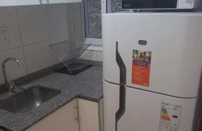 Alquiler a largo plazo de 2 ambientes amoblado en Buenos Aires, Argentina, Recoleta