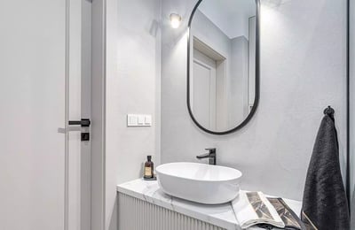 Alquiler de Apartamento de 2 Habitaciones, 36m², Calle Erazma Ciołka, Wola, Varsovia, Polonia