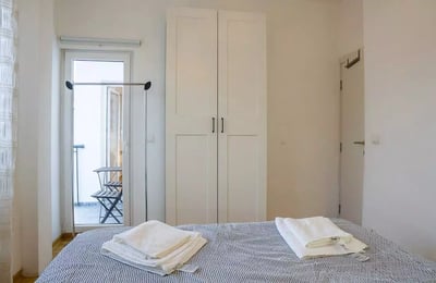 Long-term rental of a cozy 2-bedroom apartment in Vračar, Belgrade