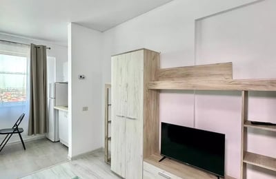 Long-term rental: One-bedroom studio apartment in "Militari Residence", Bucharest