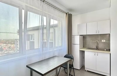 Long-term rental: One-bedroom studio apartment in "Militari Residence", Bucharest