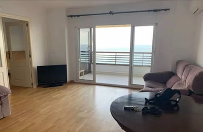 Долгосрочная аренда Аликанте, La Albufereta: 3-комнатная квартира, 120 м², прямой вид на море