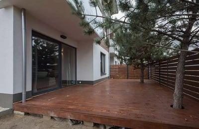 Alquiler a largo plazo, Varsovia, Wawer: casa de 147 m² con garaje y terraza