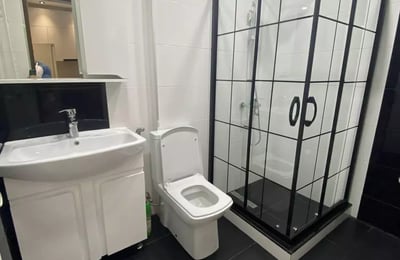 Long-term rental, Batumi: 1+1 apartment, 52 m²