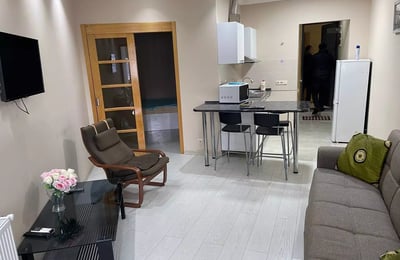 Long-term apartment rental in Batumi, Gorgiladze St. 98