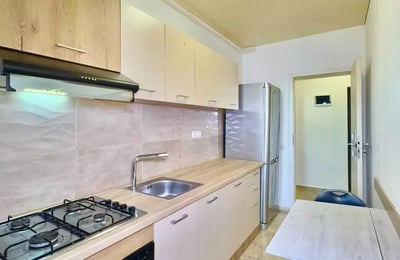 Long-term rental: studio, 1st floor, Militari Residence, Bucharest