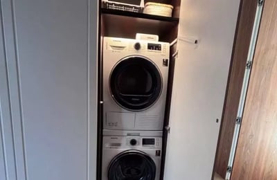 Long-term rental of a 4-rooms apartment in Warsaw, Ursynów district
