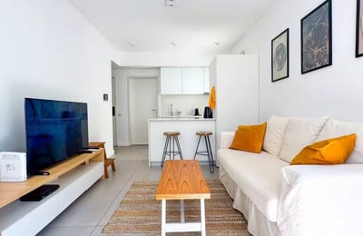 Long-term rental of a studio in Palermo Hollywood, Buenos Aires, Niceto Vega 5700 Street