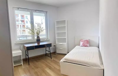 Long-term rental of a 3-room apartment in Warsaw, Mokotów district, Poland