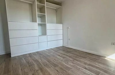 Alquiler a largo plazo de apartamento de 3 habitaciones con terraza en Montfermeil, Francia