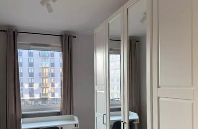 Alquiler a largo plazo de apartamento de 3 habitaciones en Cracovia, distrito Płaszów, Polonia