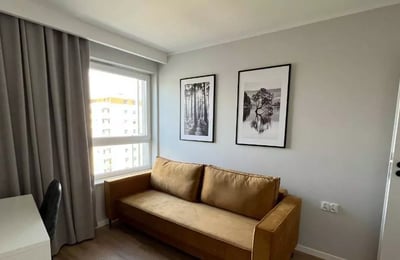 Long-term rental of a 4-rooms apartment in Kraków, Podgórze Duchackie district, Poland