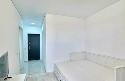 Long-term rental of a one-bedroom apartment in Bucharest, "Militari Residence" complex, Romania