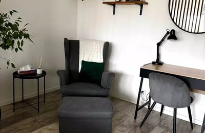 Alquiler a largo plazo de apartamento de 42 m² con 2 habitaciones y balcón en Żoliborz, Varsovia