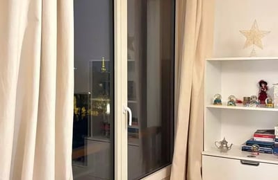 Long-term rental studio with tower view (30 m²) on Avenue Kléber, 75116 Paris, France