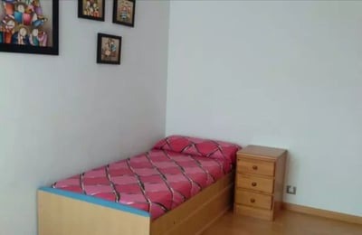 Long-term rental, spacious apartment in a gated community, Alicante, Spain